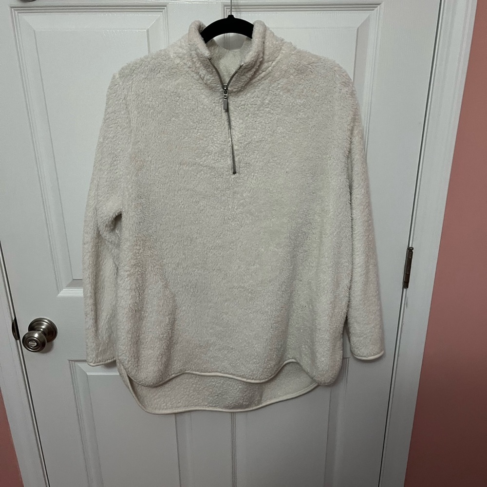 Fuzzy jacket - Picture 2 of 3